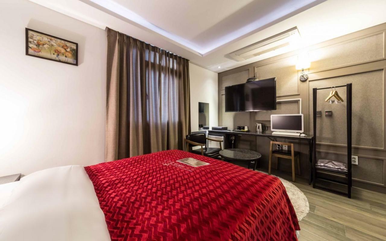 Design Hotel Ddeul& Osan Екстер'єр фото