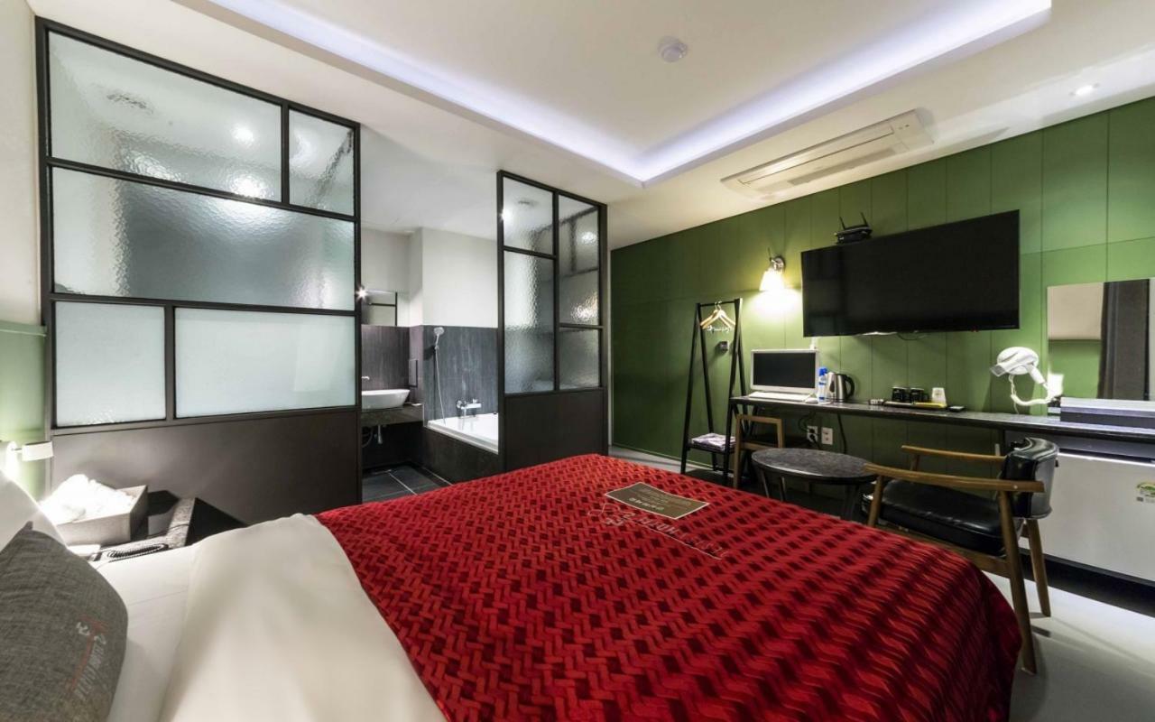 Design Hotel Ddeul& Osan Екстер'єр фото